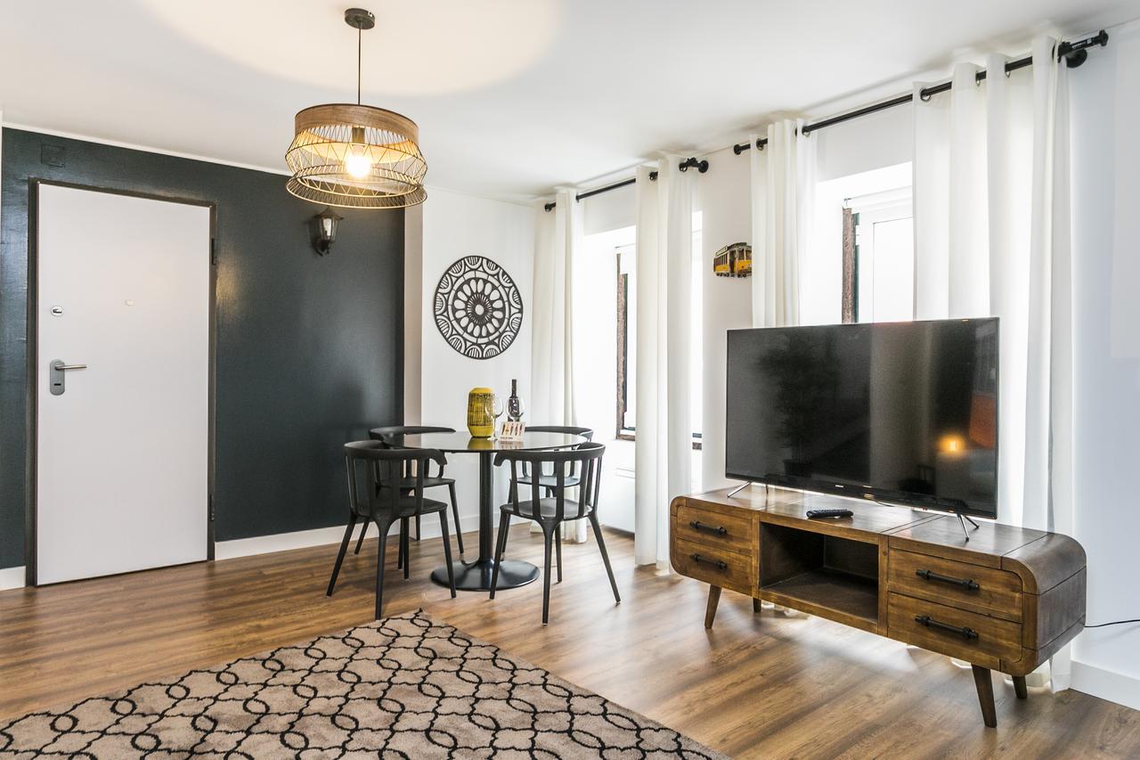 Lxway Lisboa Aos Poiais Lägenhet Exteriör bild