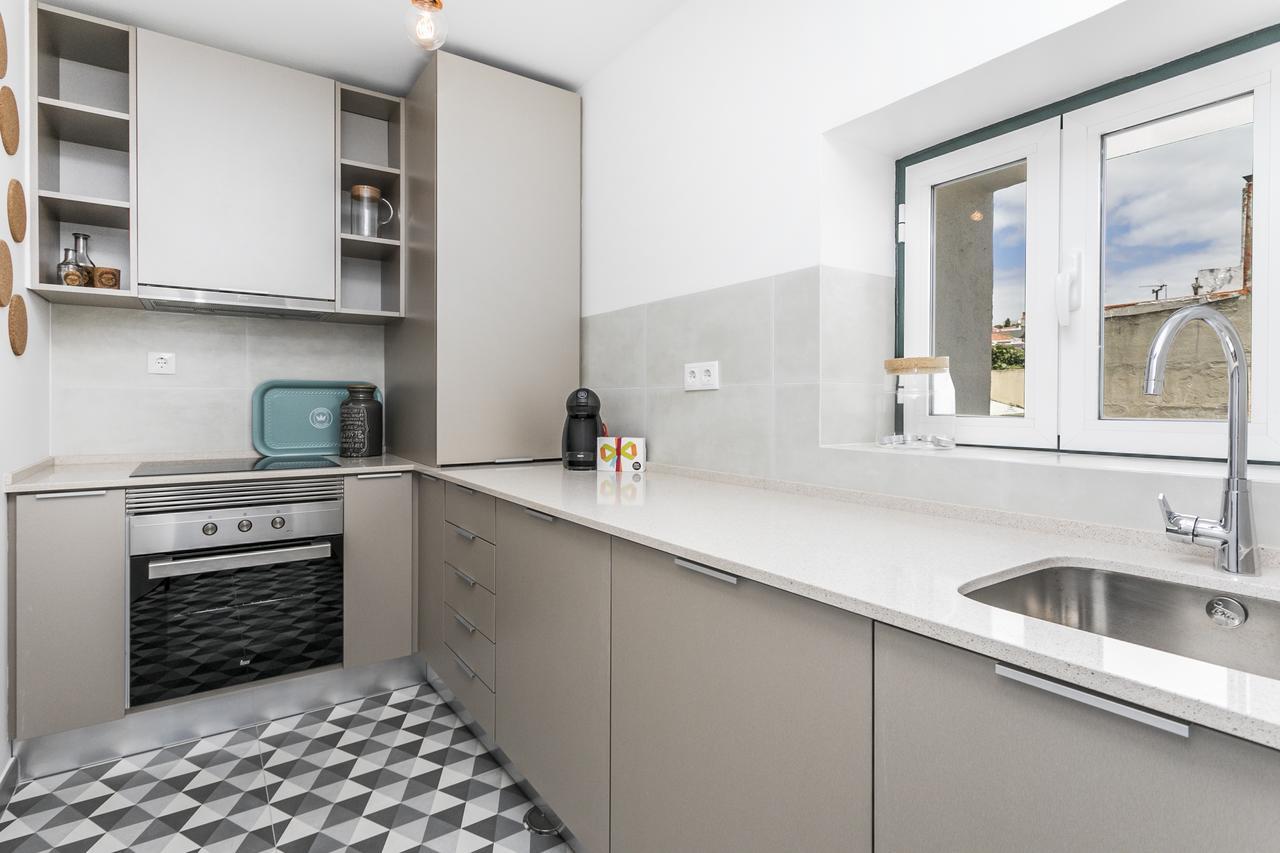 Lxway Lisboa Aos Poiais Lägenhet Exteriör bild
